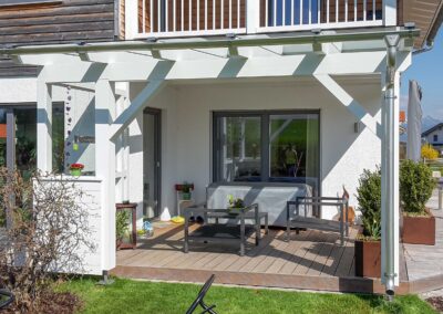 Individuelle Terrassenüberdachung von MFB Holz- und Trockenbau OHG
